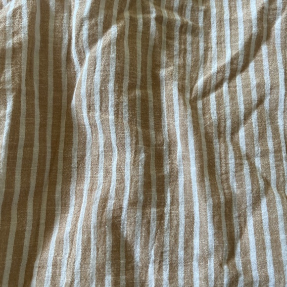 Two crop tops - Picture 10 of 10